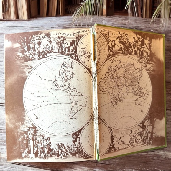 VINTAGE 1958 Peter Freuchen’s Book of the Seven Seas Hardcover Book - Picture 15 of 16